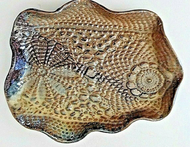 Vase Raku Fait Main – Cheveux – Poterie Signature R H Jones – Thème Cheval