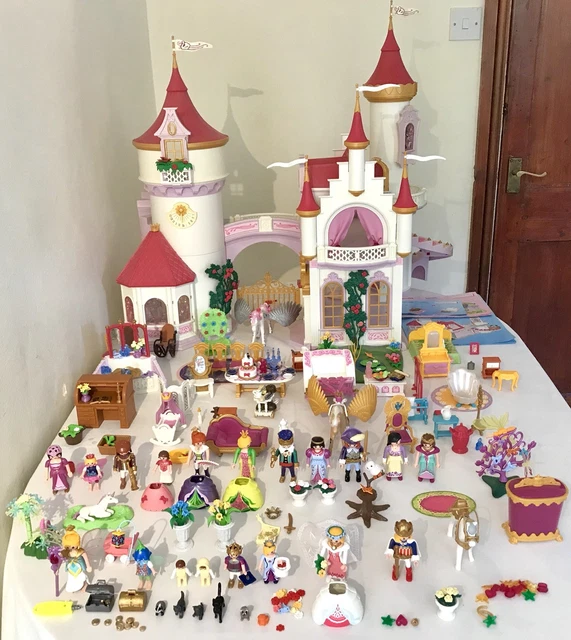 PLAYMOBIL FAIRY PRINCESS Fantasy Castle 5142 Furnished Figures