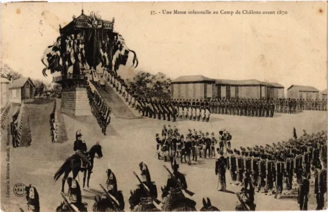 CPA MILITAIRE Une Messe solennelle au Camp de Chalons (316869)