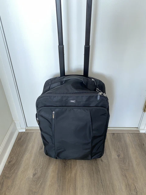 TUMI Soft side Roller Bag / Carry On 2-Wheel, Black 20”