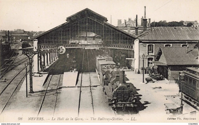 58 - NEVERS - S06109 - Le hall de la Gare - Train - L1