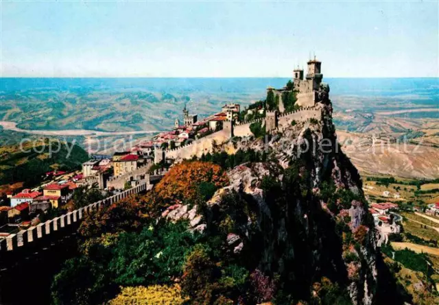 72844885 San Marino Repubblica Fliegeraufnahme mit Burg San Marino