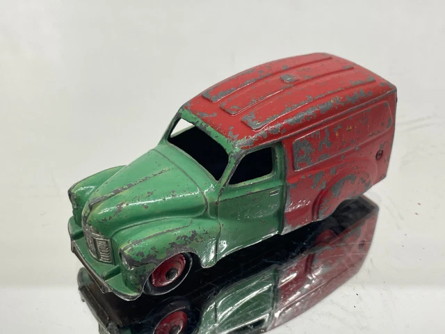 Dinky Toys 471 Austin Van 'NESTLÉ'S' - QDT