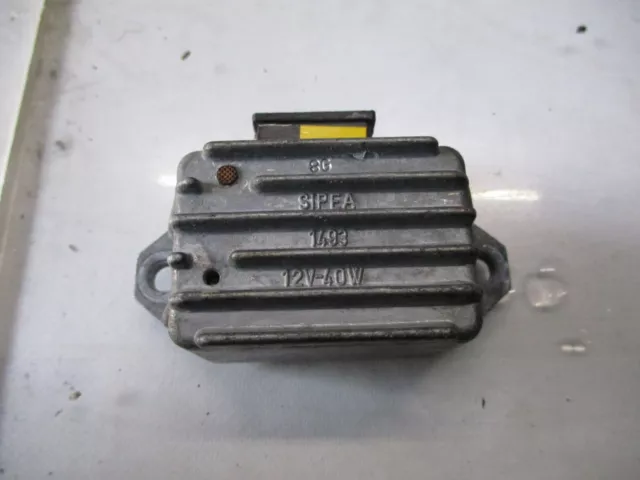 Regolatore Di Tensione Regolatori Piaggio Boss 50 1989 Voltage Regulator