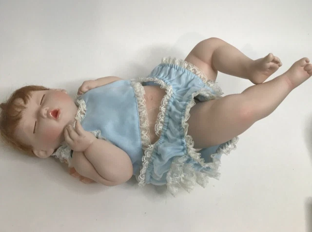 The Ashton-Drake Galleries "Good As Gold" Porcelain Sleeping Baby 7