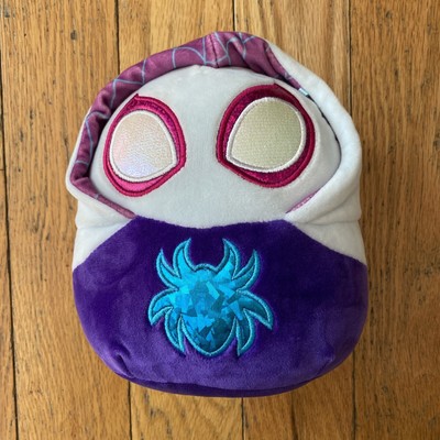 gwen squishmallow