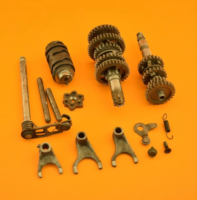 00-07 2005 TTR125 TTR 125 Transmission Main Shaft Drive Gears Shift Shifter A