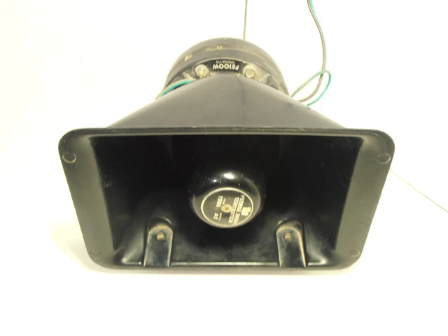 100 Watt Federal Signal Siren Speaker Model TS100 Good Working Condition