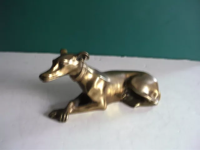 Statuette de Chien Couché - LÉVRIER - En BRONZE DORÉ