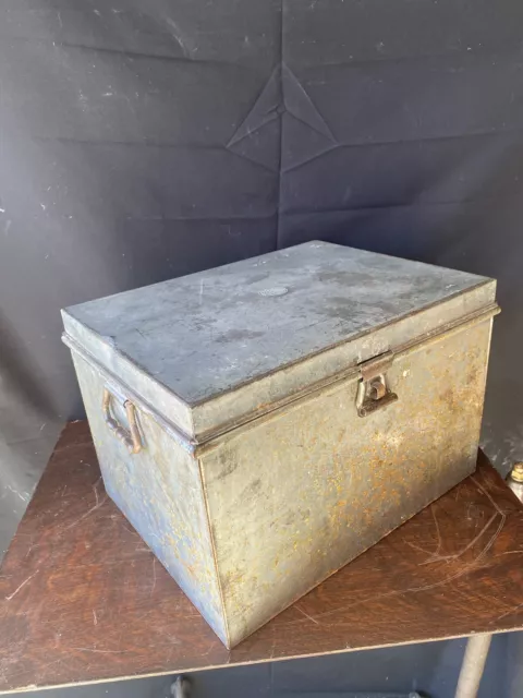 Antique Milwaukee Wis Mfg Fully Best To Use Metal Locking Box Dairy Kitchen WI