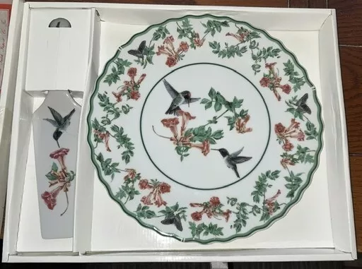 National Wildlife Federation Andrea By Sadek Hummingbird 10'' Serving Plate