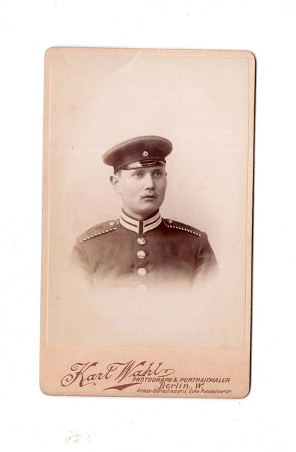 CDV Foto Soldat - Berlin 1880er