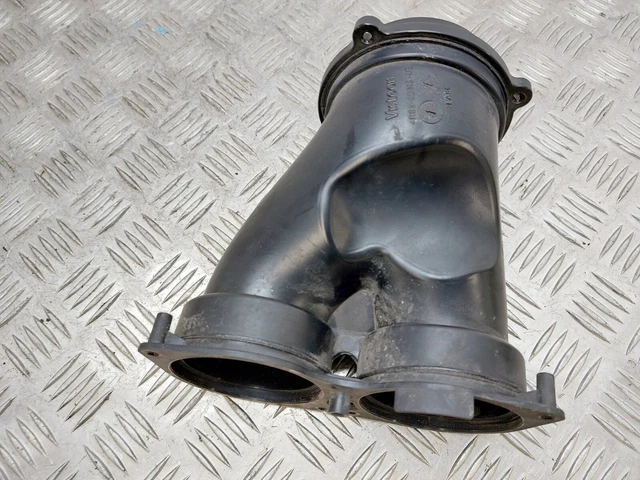 thumbnail image 2 of Air Filter Intake Pipe For JAGUAR Xj X351 11- C2D17107 2 of 13