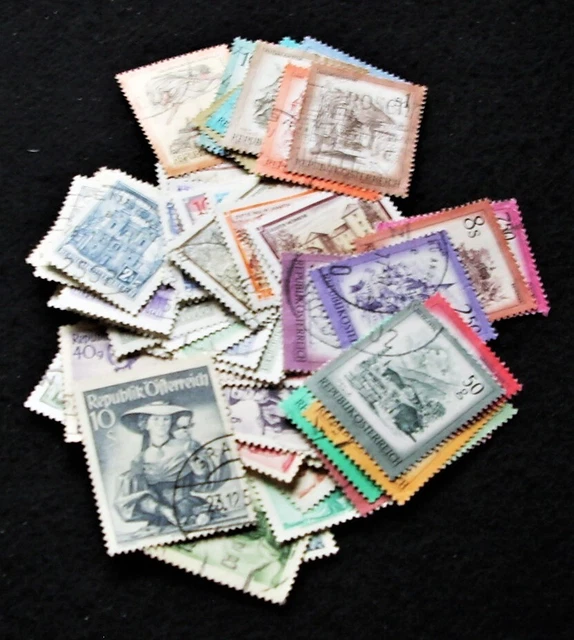 Briefmarken-Album  Österreich, Kaiserreich, ... um 1918 + jünger, ca. 270 Marken 7