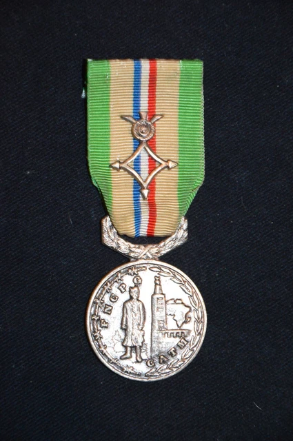 X15/03/25 (REF20093) MÉDAILLE militaire GRECQUE guerre 1939 1945 ww2