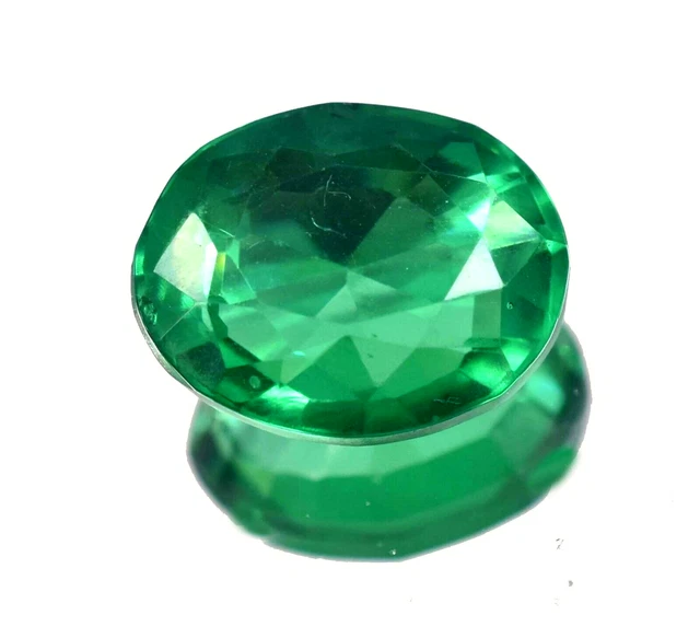 PIETRA PREZIOSA NATURALE Certificata Verde Peridoto 5,55 Carati Ovale