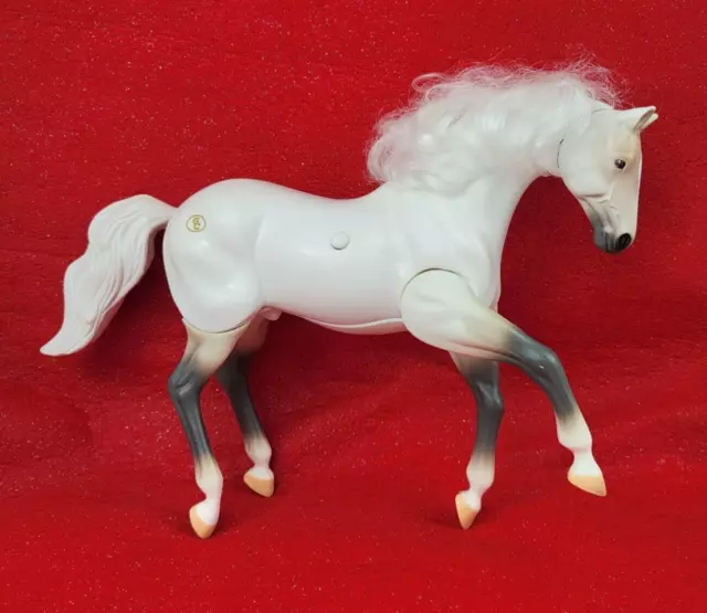 1996 Grand Champion White Horse Gallop Neigh Sounds Leg Motion VIDEO Empire GC