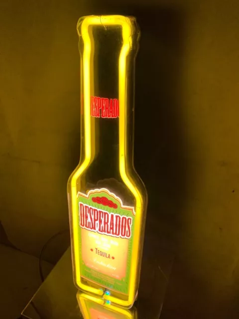 Insegna Luminosa Pubblicitaria Al Neon Desperado