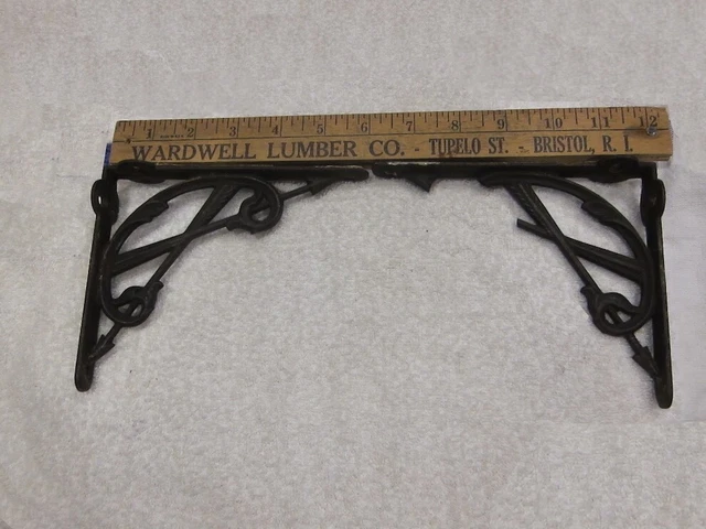 Estate antique pair Victorian CAST IRON wall shelf BRACKETS Crossed ARROWS