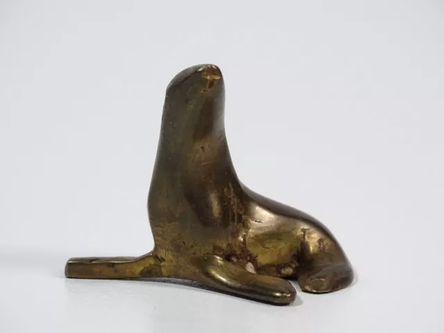 Alte Bronze Messing Figur "Seehund Robbe" Gluttöter Miniatur Größe 37mm (L265-S)