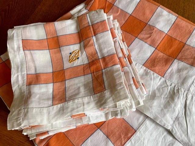 Joli SERVICE de TABLE ancien orange et blanc NAPPE & 12 SERVIETTES monogramme CB