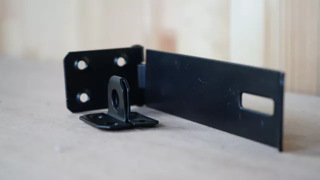 Safety Hasp and Staple 150mm Black