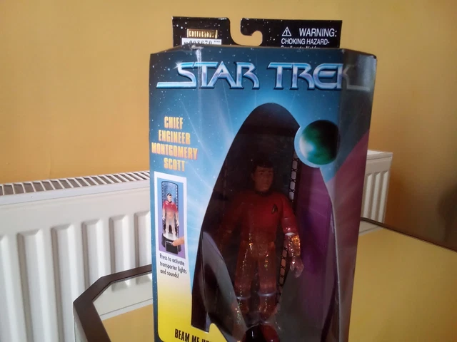 Playmates Star Trek Transporter Series Chief Engineer Montgomery Scott Figure