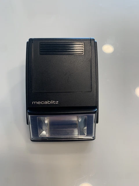 Metz Mecablitz 30 BCT-4 Shoe Mount Flash