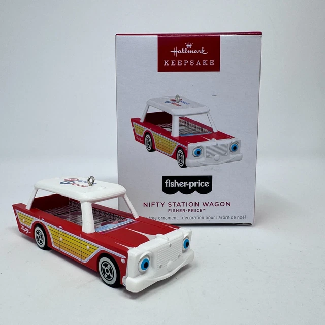 Ornement De Noël Hallmark 2024 - Fisher-Price Nifty Station Wagon, Jouet Rétro, Multicolore
