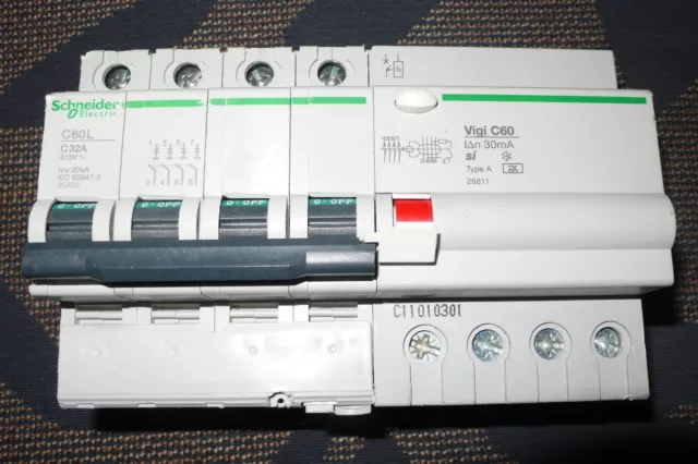 DISJONCTEUR DIFFERENTIEL TETRA 4P 32A 30mA TYPE A,SI SCHNEIDER ELECTRIC 32AMPERE 2