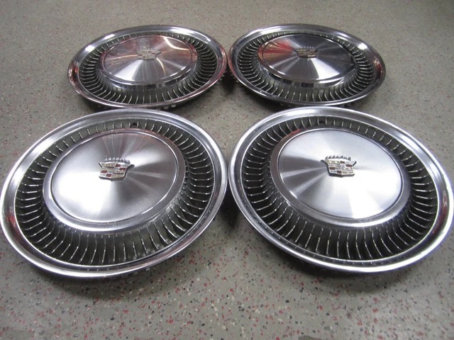 WSPARTS Vapor Canister U200e For Buick Century Electra Regal Cadillac Deville Monza Gmc S15 Sonoma Typhoon 911261 215153 17056542 17113148