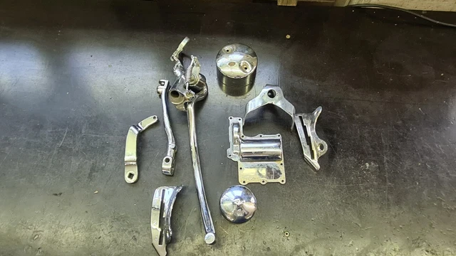 thumbnail image 2 of Cimarron Cycle Works Exhaust Hardware Kit For Harley RL WL WLA WLC (1932-42) - Plain Head Parkerized 2 of 3
