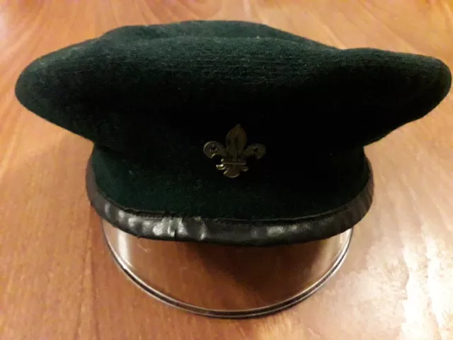 Vintage Green Scout Beret with Metal Scout Badge