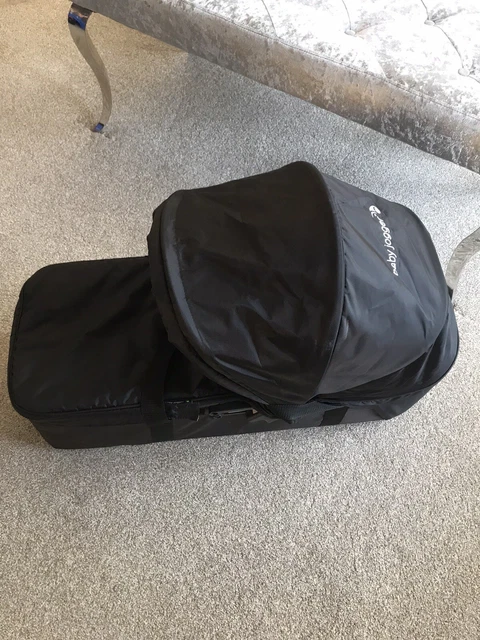 Baby jogger city mini gt carrycot con adaptadores individuales