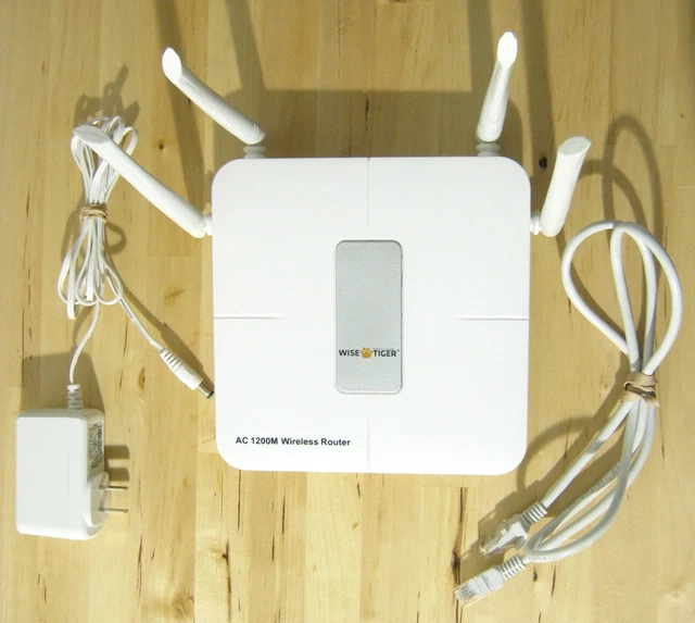 Wise Security Router WISE TIGER AC 1200M WT-RT8501 wireless Wi-Fi router w adapter cable ...