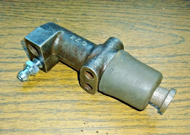 AUSTIN A30 A35 rear brake frame cylinder NOS £73.48 - PicClick UK