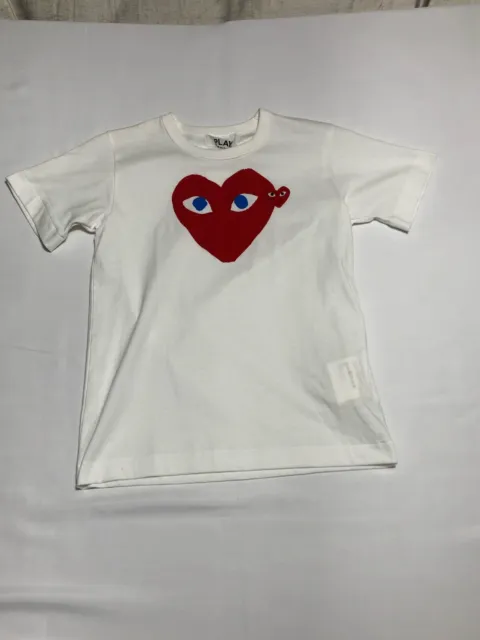 CDG Play White Red Heart T-Shirt NWT - Comme Des Garçons