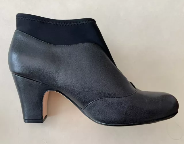 NEW Taryn Rose Black Tavie Ankle Boots