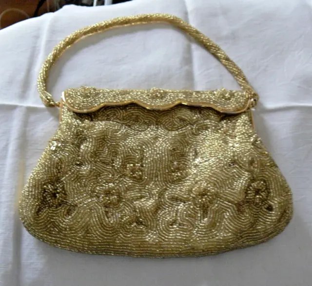 Vintage-Gold beaded handbag.
