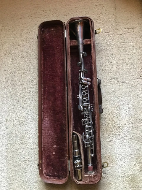 Rare Vintage Moennig Bros Silver Metal Clarinet early 1930’s / Germany Rare Vintage Moennig Bros Silver Metal Clarinet early 1930’s / Germany