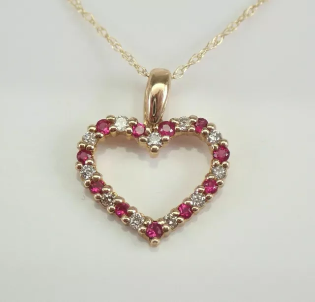 1Ct Round Cut Red Ruby Open Heart Pendentif 14K Yellow Gold Finish 18 Free Chain