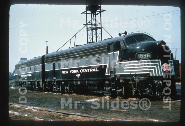 Duplicate Slide NYC New York Central Lightning Stripe F7A 1686 & F7B Detroit MI