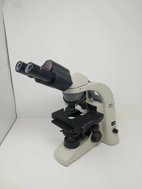 Image of OMAX BA200 microscope