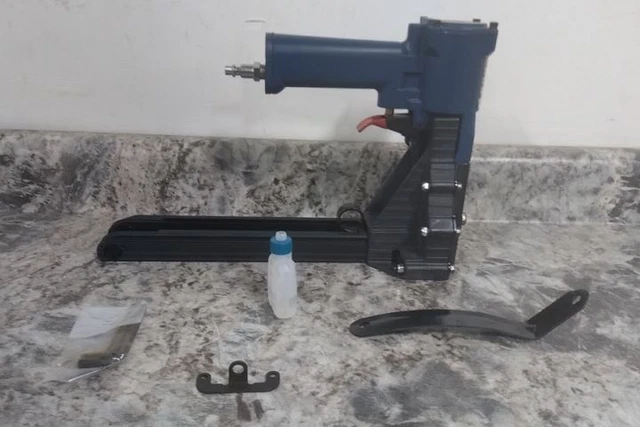 Westward 4PMD2 Air Hand Clinch Stapler