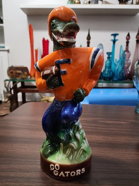 Vintage 1973 Ezra Brooks FL Gators UF Football Running Back Ceramic Decanter