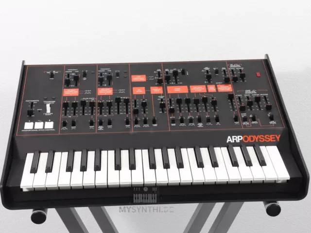 Korg/ARP Odyssey Rev.3 - Synthesizer inkl. Tragekoffer + 1 Jahr Gewährleistung