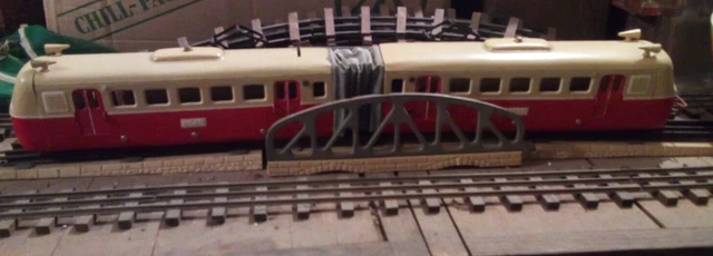 Grand Autorail JEP échelle O, Rouge Et Crème - Pièce De Collection Vintage