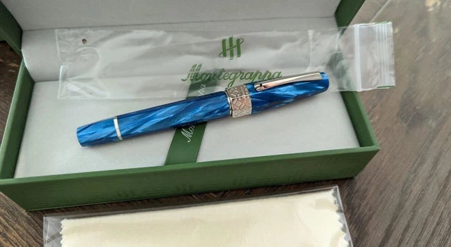 Montegrappa Extra Otto Faceted Turquoise Celluloid Fountain Pen Montegrappa Extra Otto Faceted Turquoise Celluloid Fountain Pen