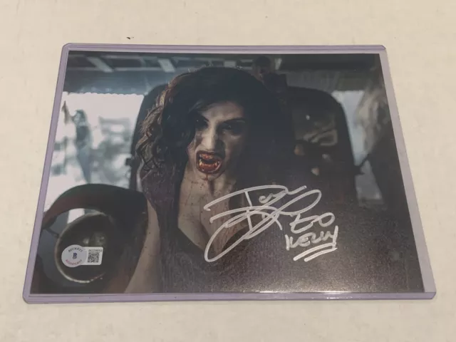 Dana DeLorenzo Signed "Ash vs Evil Dead" 8x10 Inscribed "Kelly" (Beckett COA)