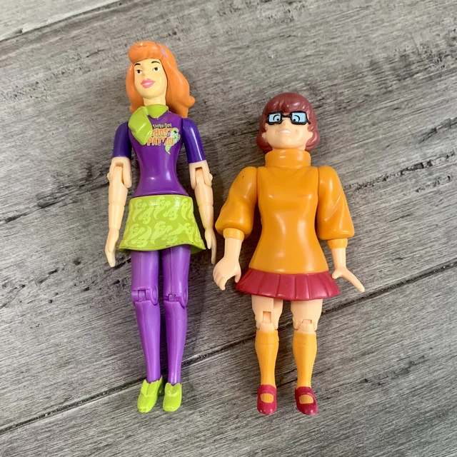 scooby doo daphne shirt
